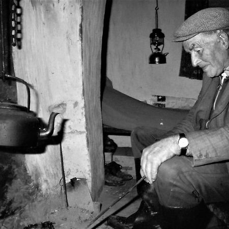 Teach Roisin-Traditional Irish Holiday Cottage In Malin Head. Esterno foto