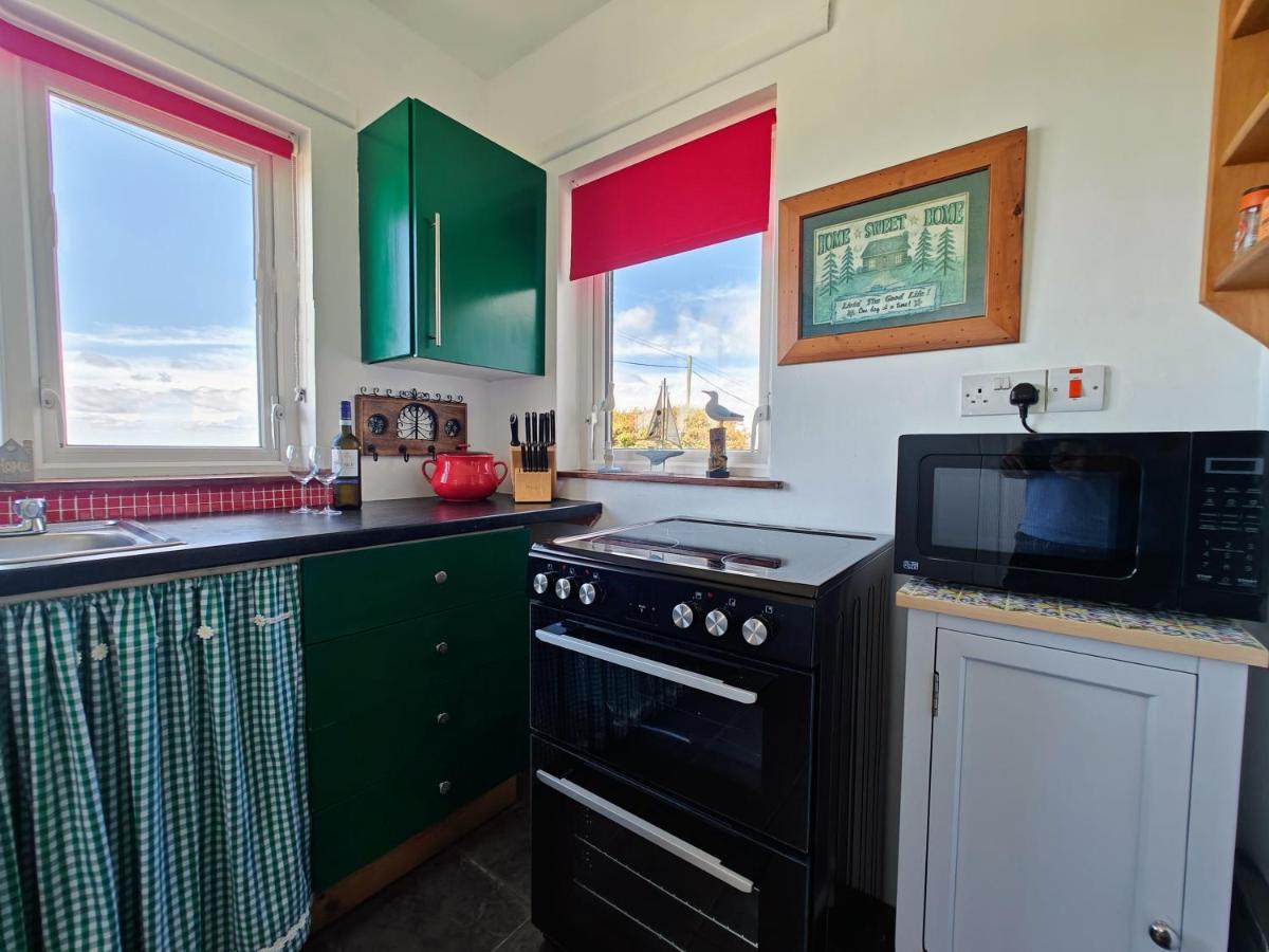 Teach Roisin-Traditional Irish Holiday Cottage In Malin Head. Esterno foto