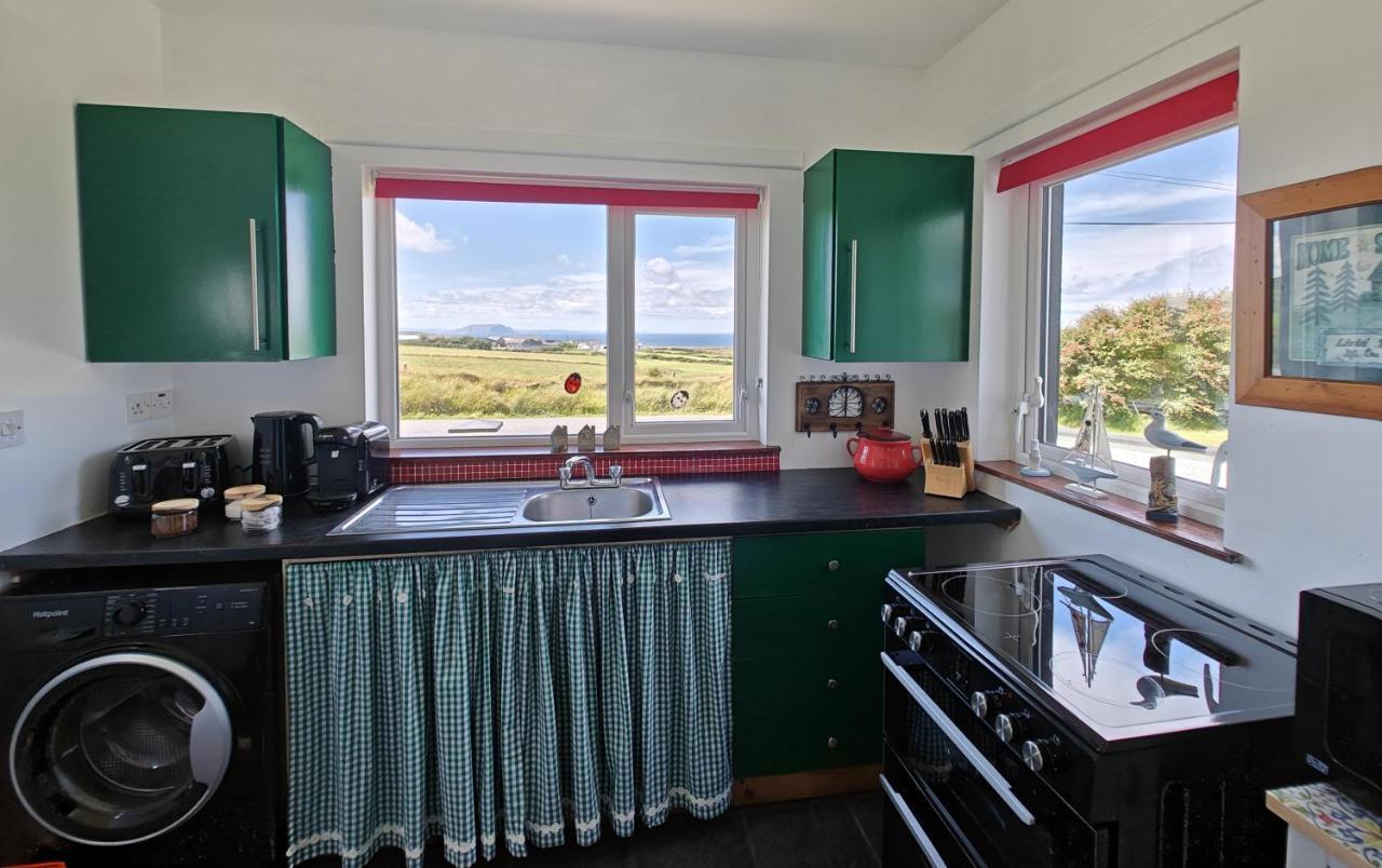 Teach Roisin-Traditional Irish Holiday Cottage In Malin Head. Esterno foto